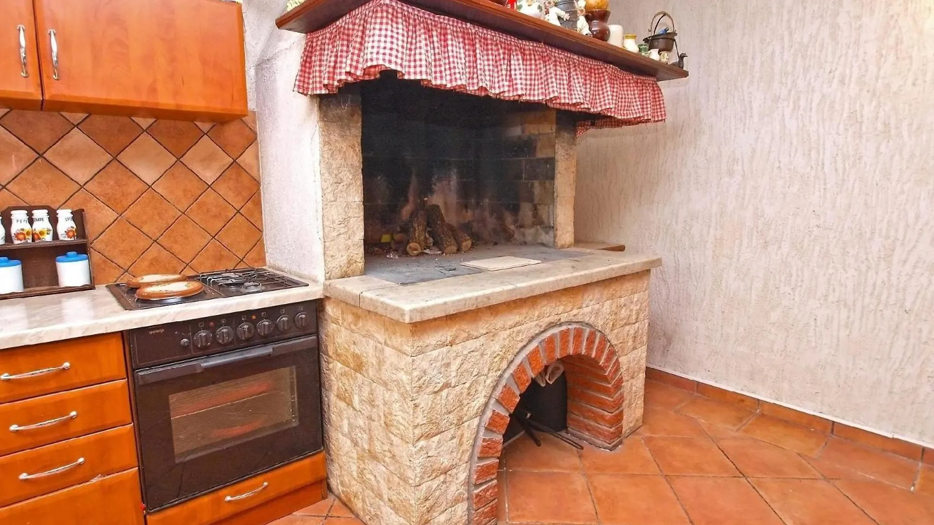 Apartment Ferienwohnung Fuer 4 Personen Ca 60 Qm In Rovinj, Istrien Istrische Riviera